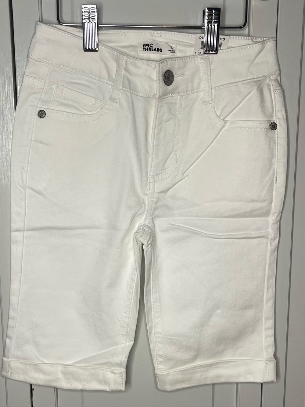 Epic Threads White Cropped Denim Bermuda Shorts